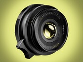 Il Thypoch Ksana 35 mm f/2 è un obiettivo compatto full-frame per fotocamere Leica M.