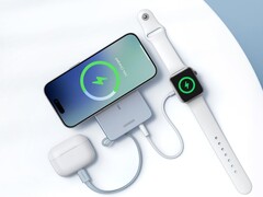 La banca di energia magnetica MagFlow 25W di Ugreen (nella foto) può essere preordinata in Europa. (Fonte: Ugreen)