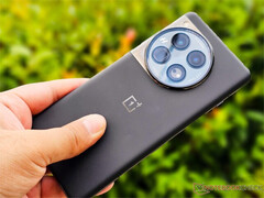 Il OnePlus 12 otterrà presto nuove funzioni AI a livello globale. (Fonte: Notebookcheck)