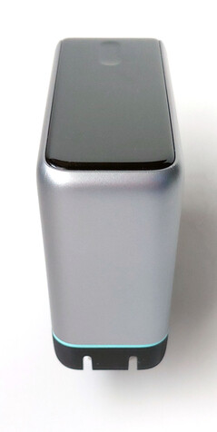 Vista della parte posteriore e dei lati superiori.