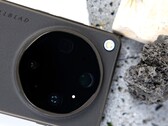 Secondo un informatore, il teleobiettivo 10x dell’Oppo Find X10 Ultra sarà potenziato da un sensore più grande.