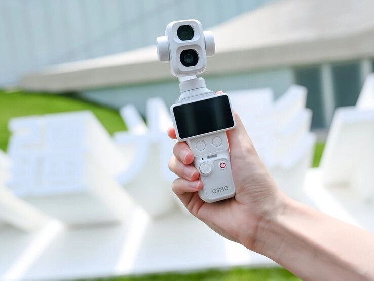 DJI Osmo Pocket 4P in bianco perla.
