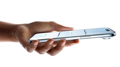 Secondo un leaker, i 5 principali produttori di smartphone in Cina stanno lavorando su ammiraglie sottili con grandi batterie. (Fonte immagine: Apple)