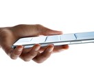 Secondo un leaker, i 5 principali produttori di smartphone in Cina stanno lavorando su ammiraglie sottili con grandi batterie. (Fonte immagine: Apple)