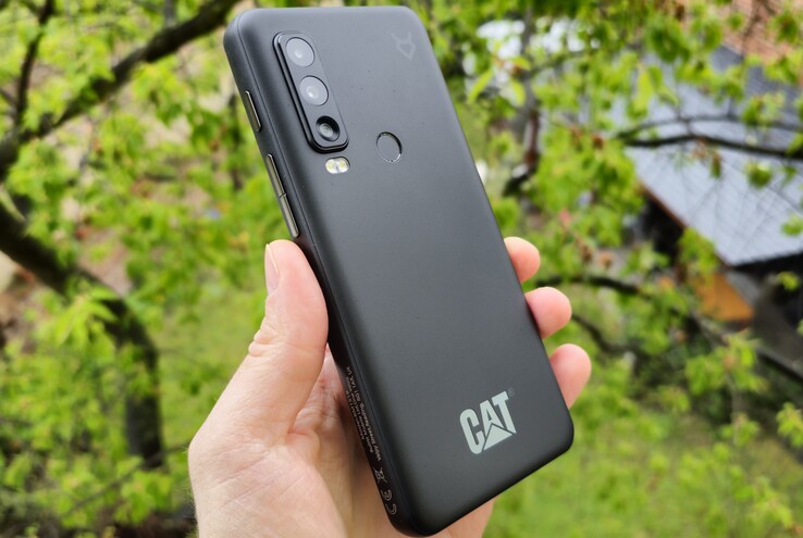 Test smartphone CAT S75