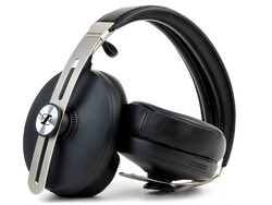 Opinione cuffie Sennheiser Momentum 3 Wireless. Dispositivi di prova forniti da Sennheiser Germania.