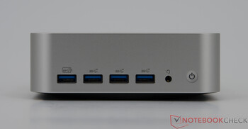 Geekom A7 Max - Connessioni sul pannello frontale