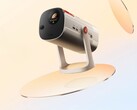È arrivato il proiettore portatile Vidda LightGo di Hisense