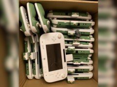 Un&#039;immagine di GoFundMe mostra i prototipi di Devkit per Nintendo Wii U provenienti da un&#039;incursione di Sega UK (fonte immagine: GoFundMe)