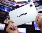 Il prossimo Legion Y700 Infinite sarà dotato dello Snapdragon 8 Elite Gen 5 Leading Version. Nella foto: la versione bianca del tablet.