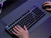 Tastiera da gioco Logitech G316 X in primo piano sulla scrivania