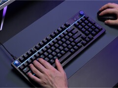 Tastiera da gioco Logitech G316 X in primo piano sulla scrivania
