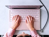 Il MacBook Neo Lock è progettato per rendere più difficile il furto del portatile.