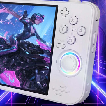I joystick sono dotati di illuminazione RGB