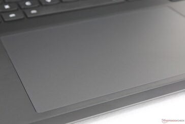 Clickpad molto grande con feedback morbido quando viene premuto