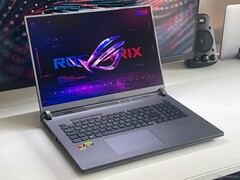 Asus ROG Strix G18 G814 (fonte: Notebookcheck)