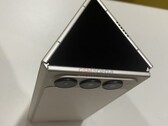 Il Phantom Ultimate G Fold Concept. (Fonte: GSMArena)
