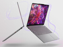 Lo Yoga Slim 7i Aura Edition (14IPH11) è disponibile in due colori.