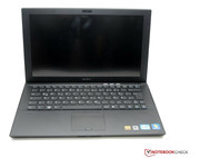 Il Sony Vaio VPC-Z23N9E/B costa circa 3000 euro.