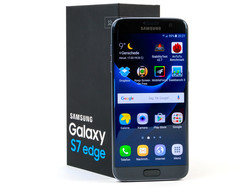 Recensione: Samsung Galaxy S7 Edge. Modello offerto da Notebooksbilliger.de