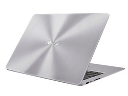 in review: Asus Zenbook UX330UA. Test model courtesy of CampusPoint