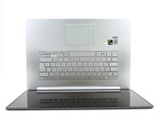 Recensione: Asus Zenbook NX500JK-DR018H. Modello offerto da notebooklieferant.de