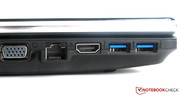 Altre due porte USB si trovano sulla sinistra (USB 3.0 compatibili).