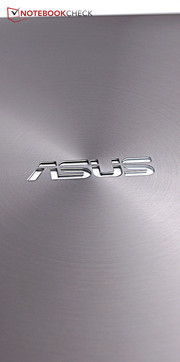 L'Asus N751JK resta un buon portatile multimedia, ma il predecessore aveva un miglior rapporto prezzo prestazioni.