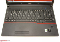 Lifebook E554 i dispositivi i input