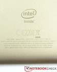 Quad-core SoC: Il Fonepad 8 usa un Intel Atom Z3560.