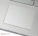 Il touchpad lascia un'impressione migliore.