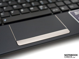 Il touchpad molto grande (multi-touch)