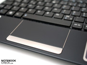 ...il generoso touchpad con multi-touch convincono.