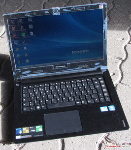 L'IdeaPad S400 all'esterno