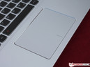 Touchpad: Escursione chiara, click fermo