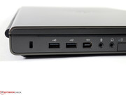 C'è una versione a 6-pin di FireWire 400.