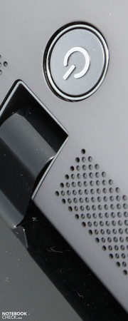 Samsung QX412-S01DE: aspetto metallico.