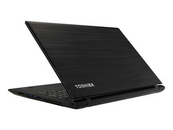 Recensione: Toshiba Satellite C55D-C-10P. modello di test fornito da Toshiba Germany