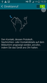 I controlli con le gesture funzionano bene, è possibile, ad esempio, chiamare un contatto ponendo il telefono all'orecchio quando lo si ha aperto in rubrica.