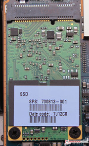 HP usa un SSD mSATA.