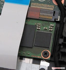 Asus monta una cache SSD.