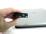 Tenendosi a passo con i tempi, Dell include un thumb drive per la partizione di recupero.