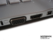 VGA, HDMI e Firewire sulla sinistra