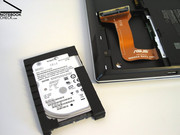 L'Eee PC 1002HA ha un hard drive da 160 GB 5400 rpm Seagate.