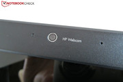 La webcam è accompagnata da un microfono digitale.