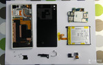 L'Xperia Z2 si apre solo con appositi tools (immagine: Mobile China).