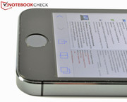A parte le features del Touch ID, il pulsante Home può essere attivato con una semplice pressione.