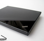Il Thinkpad SL400 appare estremamente atipico per lo stile Lenovo Thinkpads