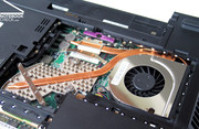 Il Thinkpad SL400 ha prestazioni adeguate considerata la CPU by the Intel Centrino 2-based P8400 e la scheda grafica nVIDIA Geforce 9300M GS.
