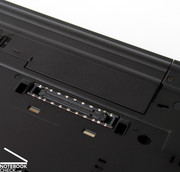 La porta docking sul lato posteriore è parte dell'equipaggiamento Lenovo Thinkpad T500.